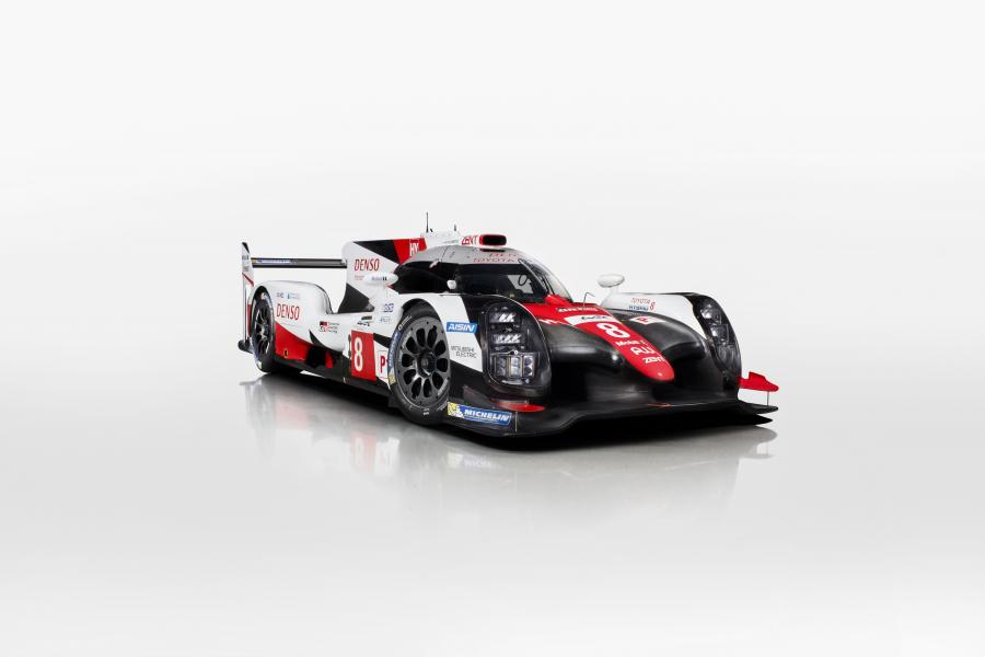  Toyota TS050 Hybrid 2017 года  (фото 2 из 33)